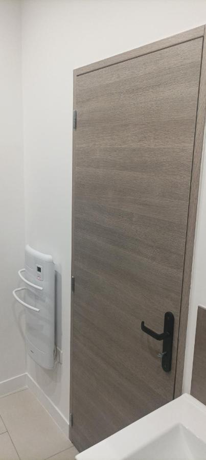 Grand T3 Calme Et Lumineux 4-6 Personnes Βίλα Moux Εξωτερικό φωτογραφία